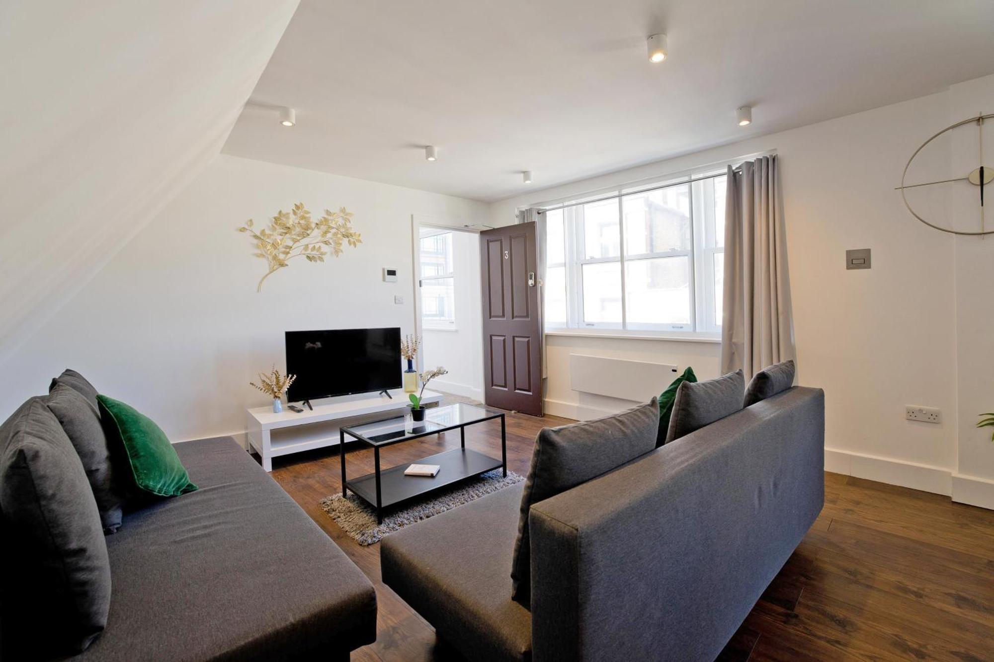 Imperial Middlesex Street Apartment London
